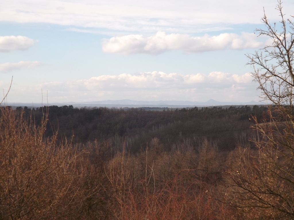 Výhled z hradiště nad Rusavkami